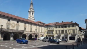 L'ex Palazzo Municipale di Carignano in piazza San Giovanni
