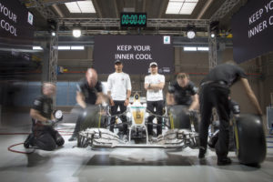 Lewis Hamilton e Valtteri Bottas Keep Their Inner Cool