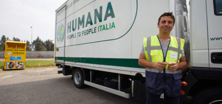 Rccolta indumenti usati Humana Italia