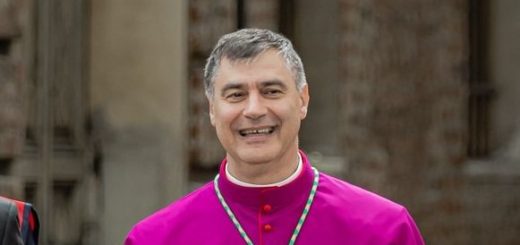 arcivescovo roberto repole